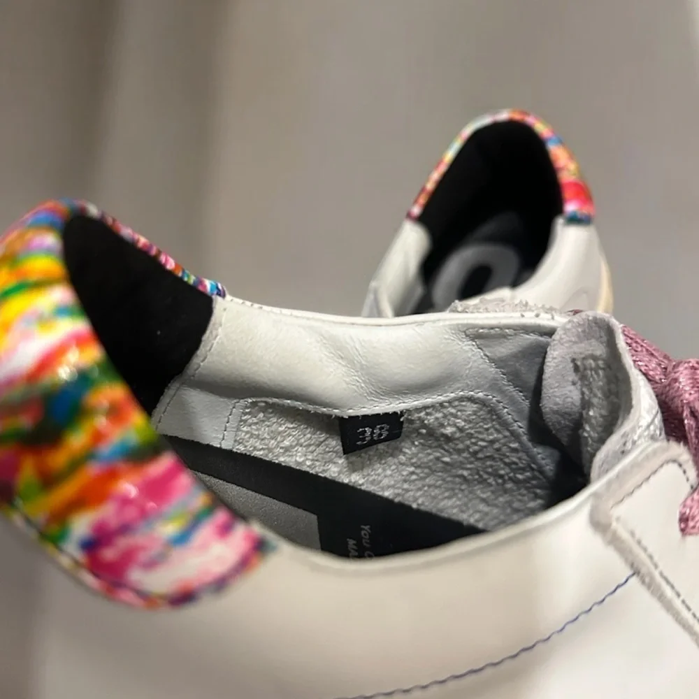 NWOT P448 John Lionfish Rainbow, White, and Pink size 38
